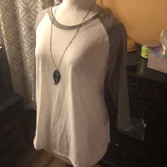 Raglan monoB3/4 length sleeve T - Picture 2 of 6